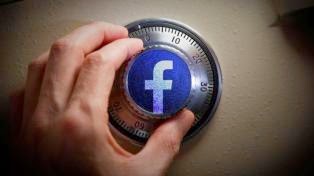 Esconder u Ocultar en Facebook